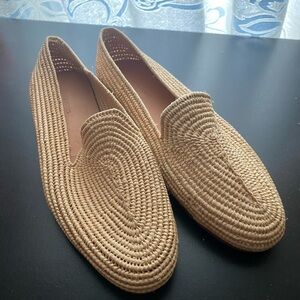 NWOB Carrie Forbes Atlas Slip on Woven Loafer Falts Size EU 37